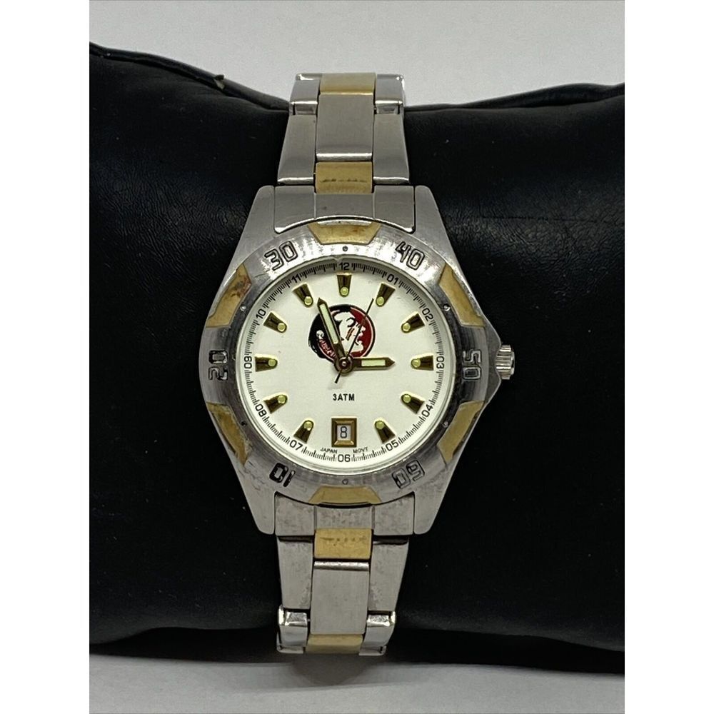 Logoart Women's Silver/Gold Stainless Steel Analog Dial Quartz Wrist Watch XR930